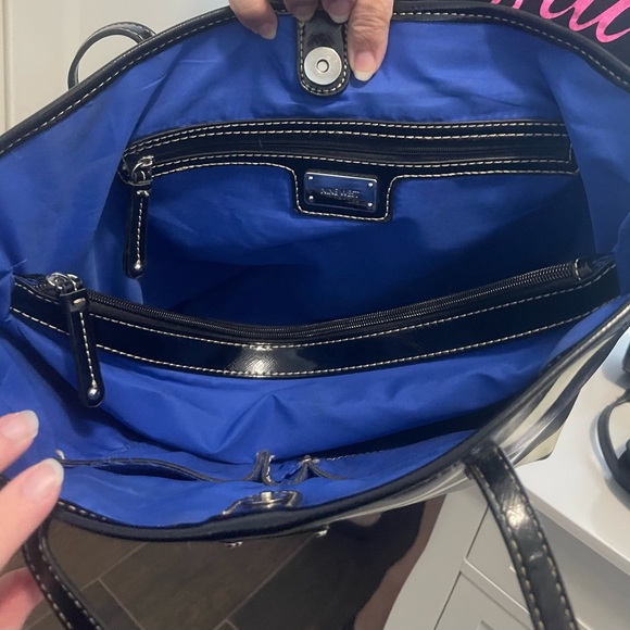 Nine West Bag Blue w/Cream and Black Striped Nautical Shoulder.Color blue inside - Picture 7 of 8